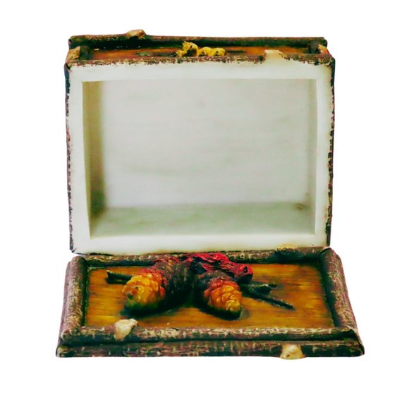 Vintage Fall Season-Inspired Hand-Painted Trinket Box (Dezine) - Picture 4 of 5